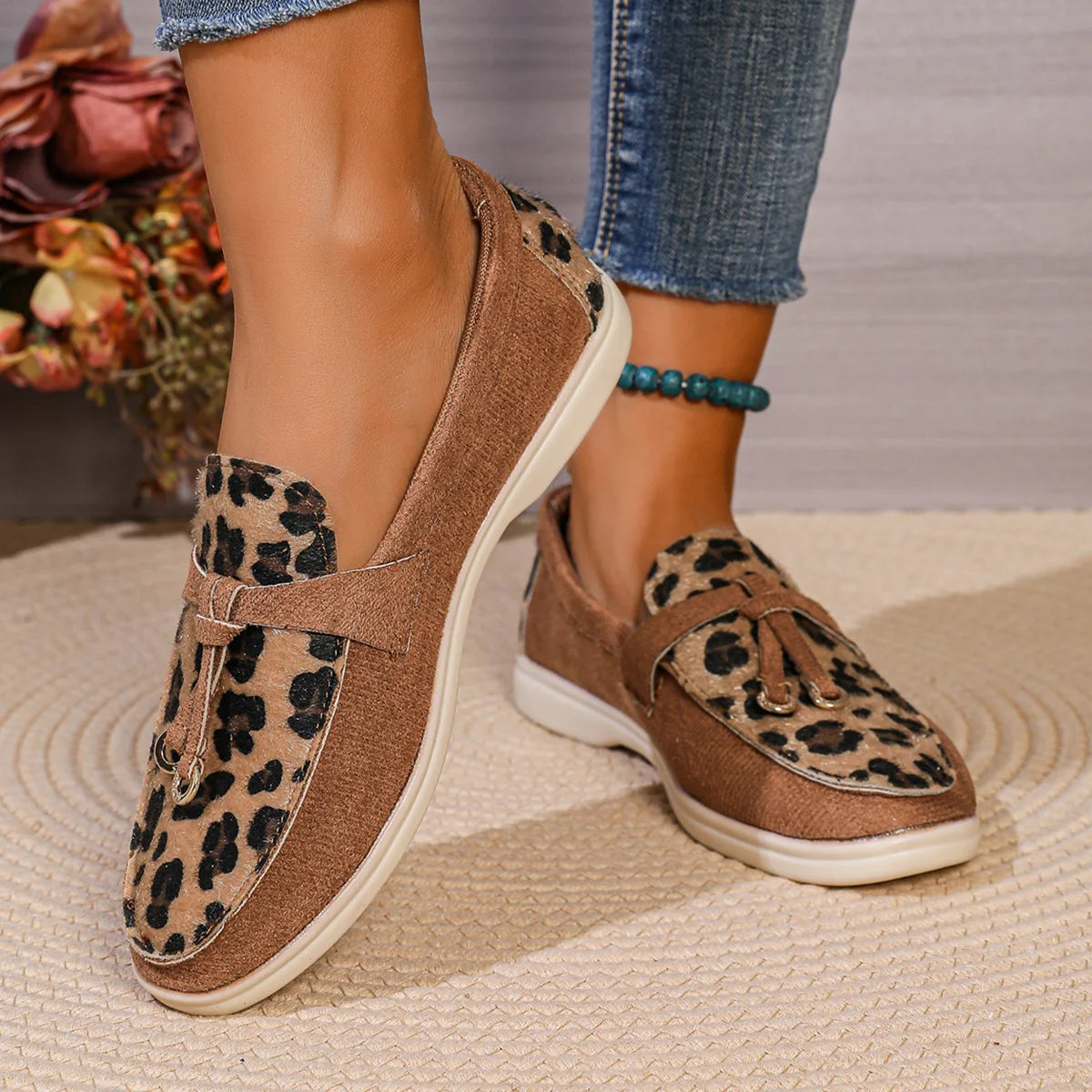 M&T Wear- Women Casual Shoes 2025 New Fashion Loafers Large Size Casual Medium Heel Sneakers Women Round Toe Leopard Print Slip-On Shoes
