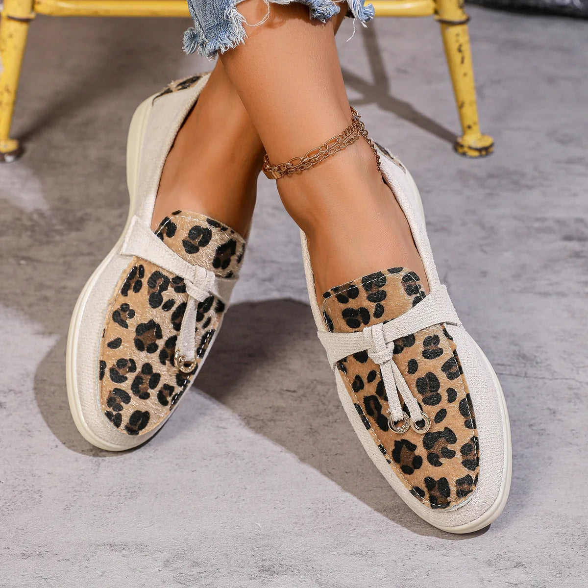 M&T Wear- Women Casual Shoes 2025 New Fashion Loafers Large Size Casual Medium Heel Sneakers Women Round Toe Leopard Print Slip-On Shoes