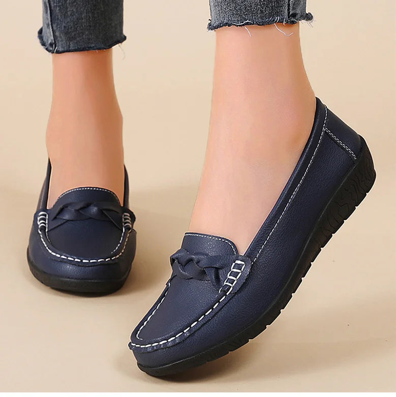 M&T Wear- New Soft Leather Flat Shoes Women's Loafers Flats Casual Shoes Women Footwear Female White Zapatos De Mujer