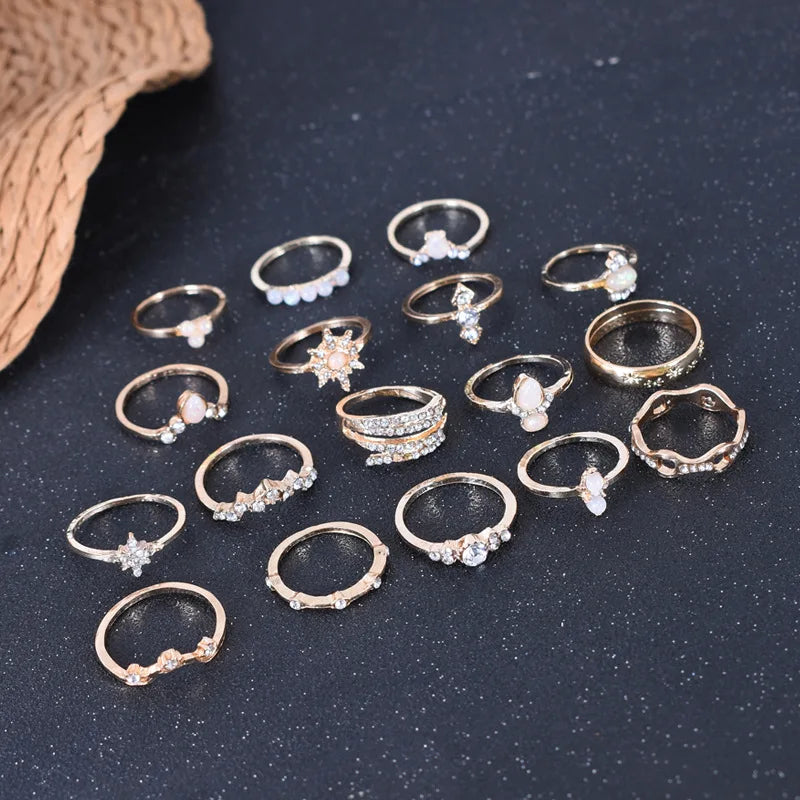 M&T Wear – Bohemian 17-Piece Rhinestone Ring Set