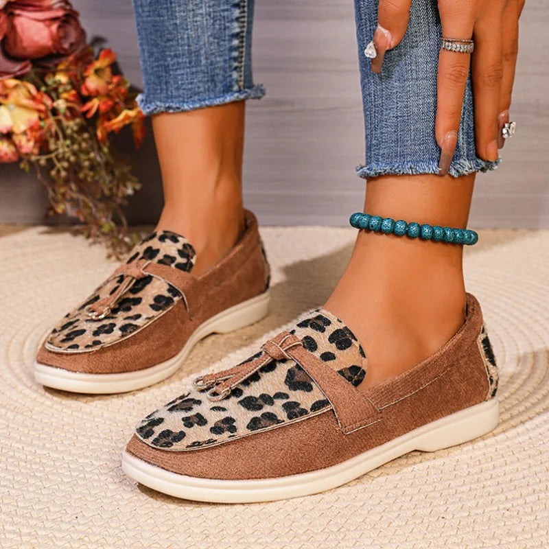 M&T Wear- Women Casual Shoes 2025 New Fashion Loafers Large Size Casual Medium Heel Sneakers Women Round Toe Leopard Print Slip-On Shoes