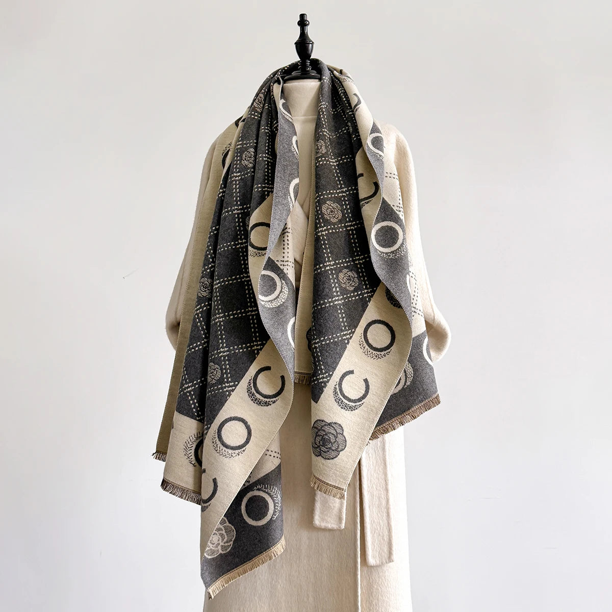 M&T Wear - Luxury Designer Brand Winter Blanket Scarf Shawls for Women Warm Pashmina Cashmere Exquisite Floral Print Large Wrap Long Foular