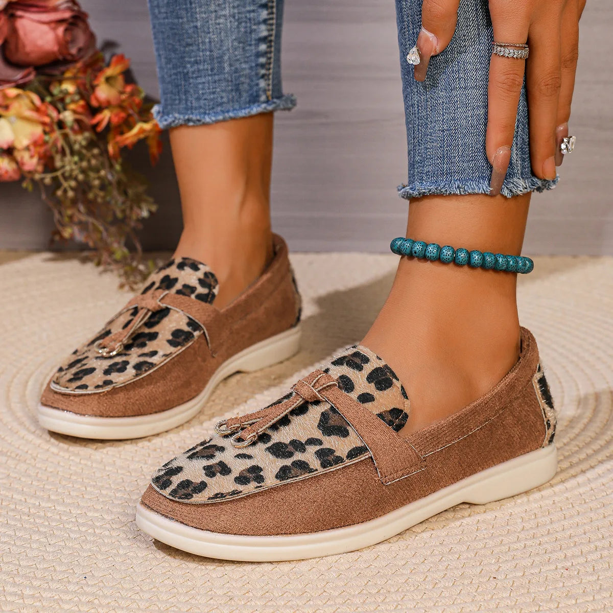M&T Wear- Women Casual Shoes 2025 New Fashion Loafers Large Size Casual Medium Heel Sneakers Women Round Toe Leopard Print Slip-On Shoes