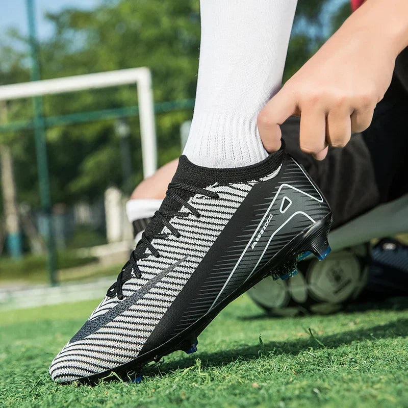 M&T Wear - Men Professional Training Football Boots Ultralight Soccer Shoes Unisex