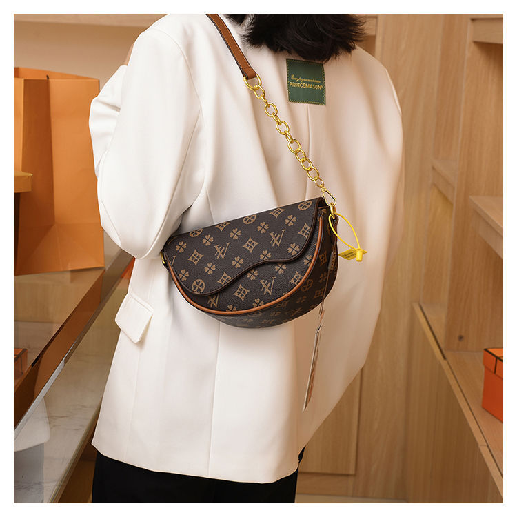 M&T Wear - Luxury Crossbody & Shoulder Handbag for Women