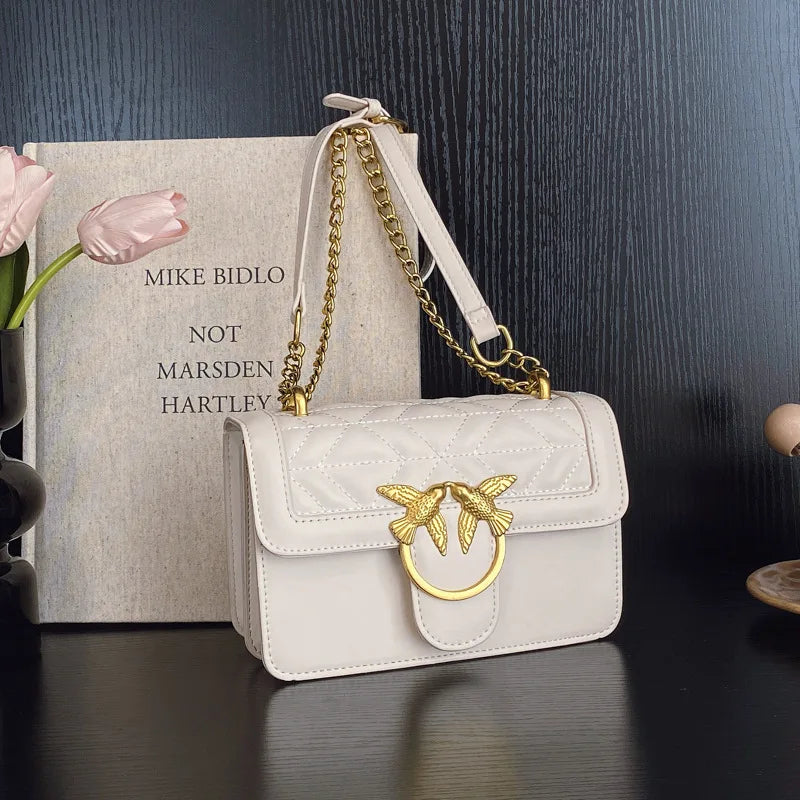 M&T Wear - Women’s Retro Single-Shoulder Crossbody Bag