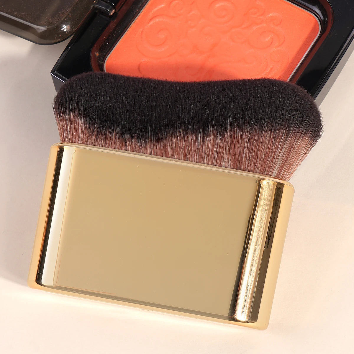 M&T Wear – Large Foundation & Contour Brush (Soft Bristle, Multi-Use Makeup Tool)