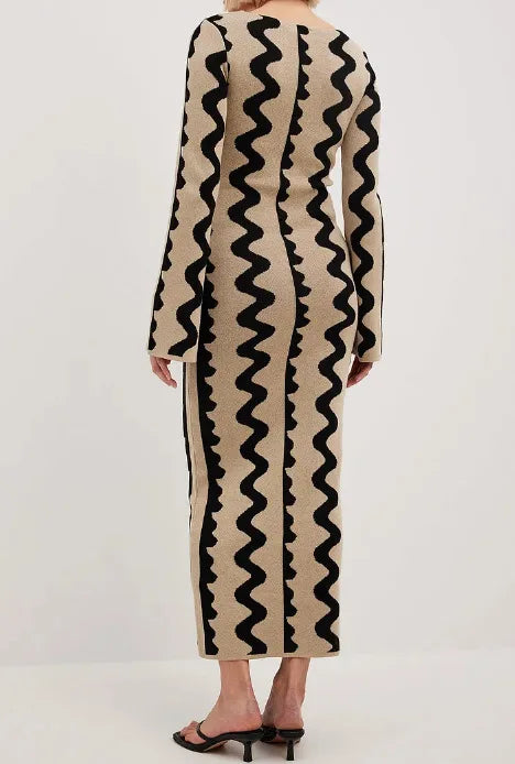 M&T Wear - Elegant Ribbed Knit Maxi Dress