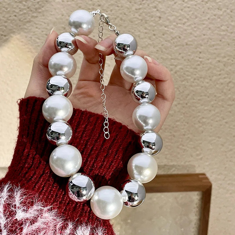 M&T Wear - Pearl Necklace for Women, European & American Style Travel and Wedding Accessory