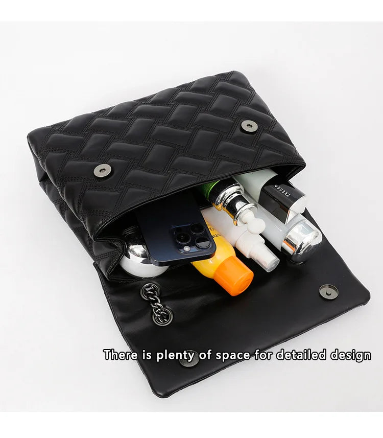 M&T Wear - Women’s Quilted Embroidery Chain Bag