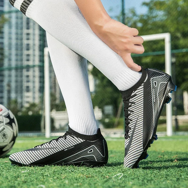 M&T Wear - Men Professional Training Football Boots Ultralight Soccer Shoes Unisex