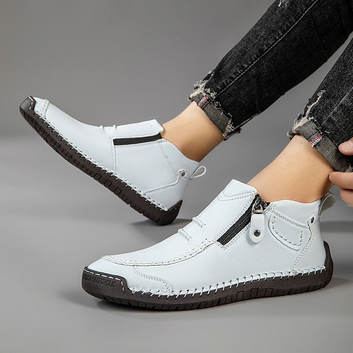 M&T Wear - New Casual Shoes for Men White Luxury Round Toe Men Ankle Boots Light Slip on Walking Shoes Outdoor Comfor Men High Top Sneakers