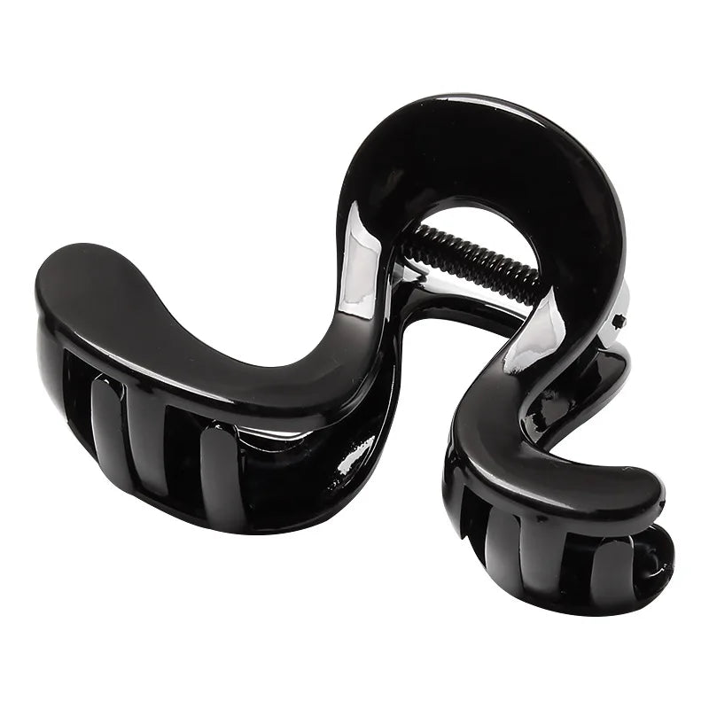 M&T Wear - Simple Irregular Shark Hair Clip Premium Hairpin