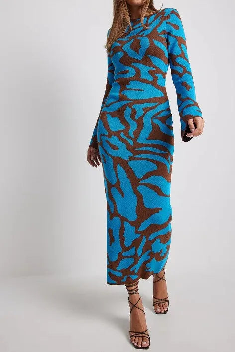 M&T Wear - Elegant Ribbed Knit Maxi Dress