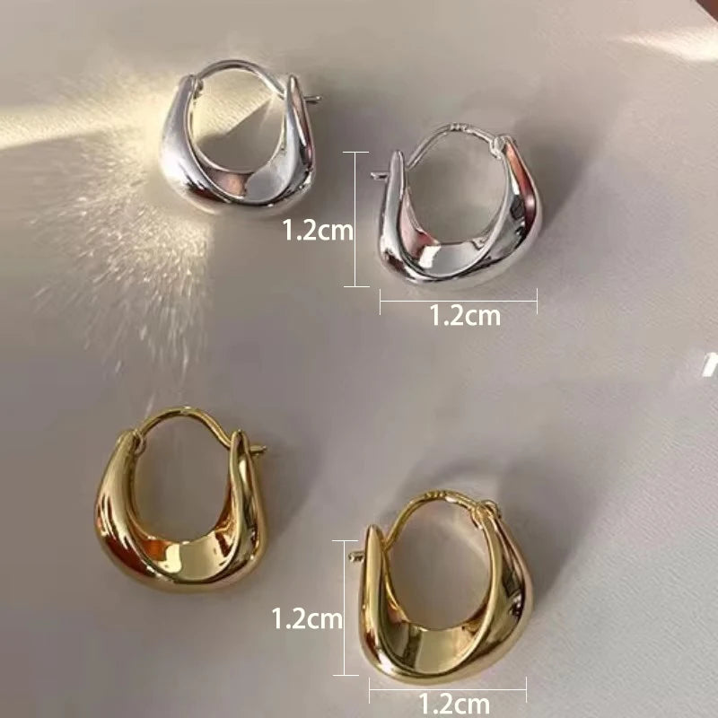 M&T Wear - 925 Sterling Silver Sweet Hoop Earrings for Women