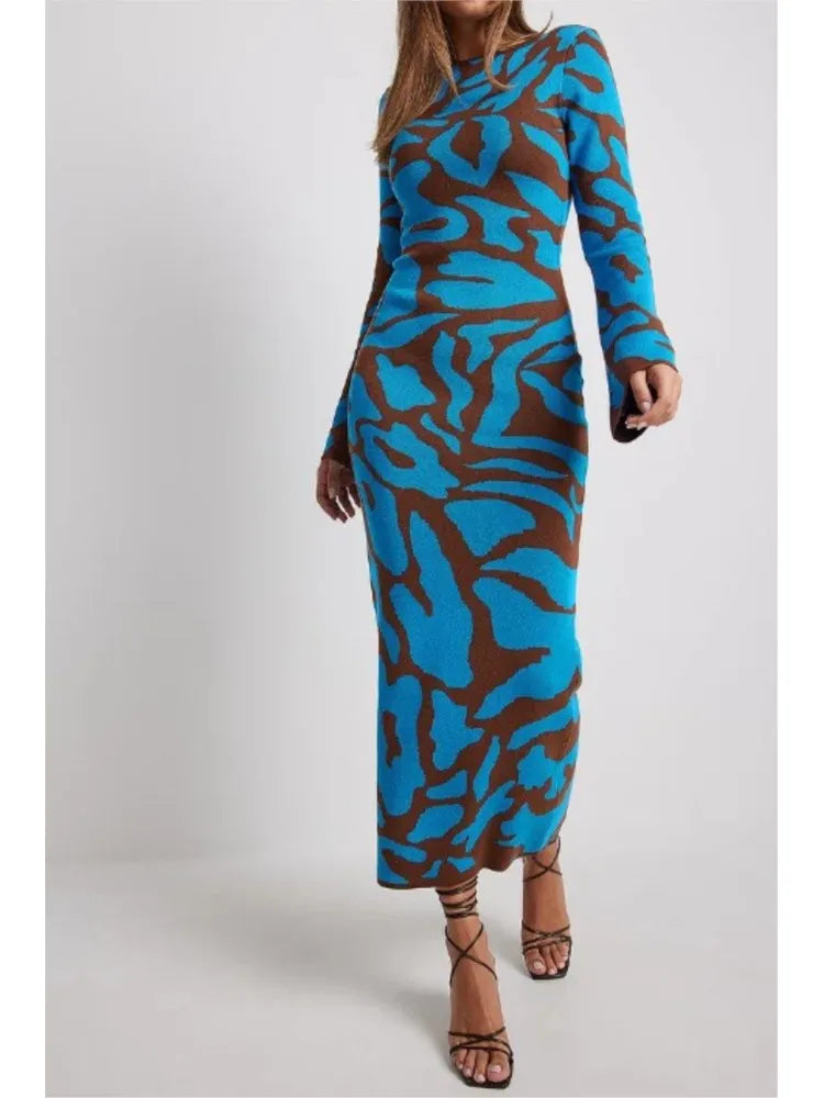 M&T Wear - Elegant Ribbed Knit Maxi Dress