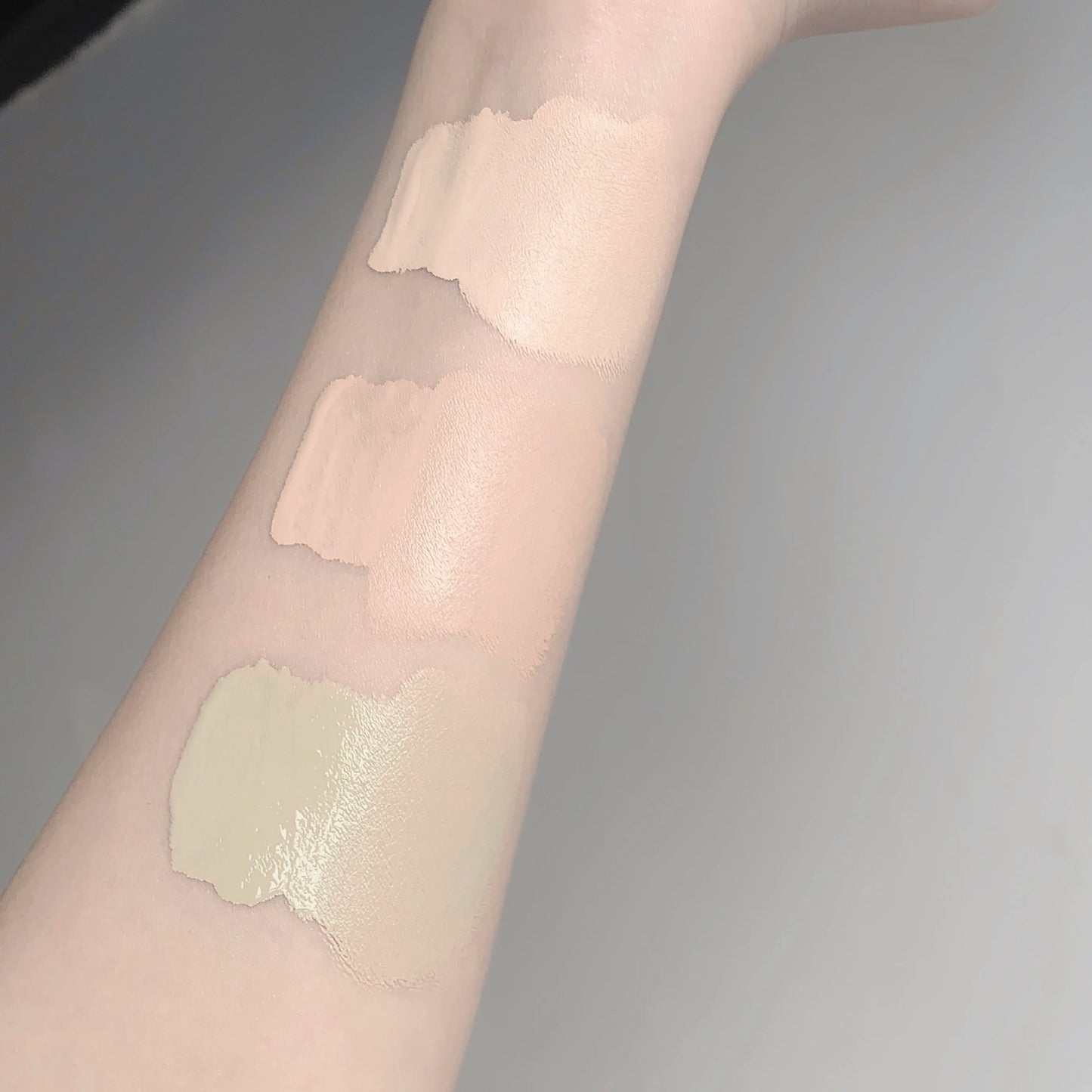 M&T Wear – 3-Color Silky Concealer Cream (5g)