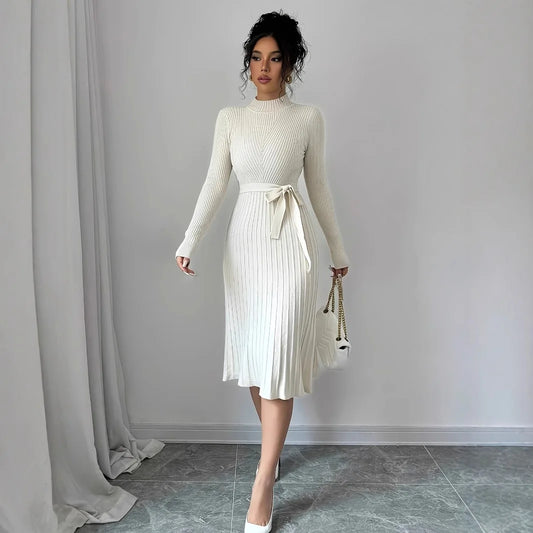 M&T Wear - Vintage Turn-Down Collar A-Line Maxi Dress