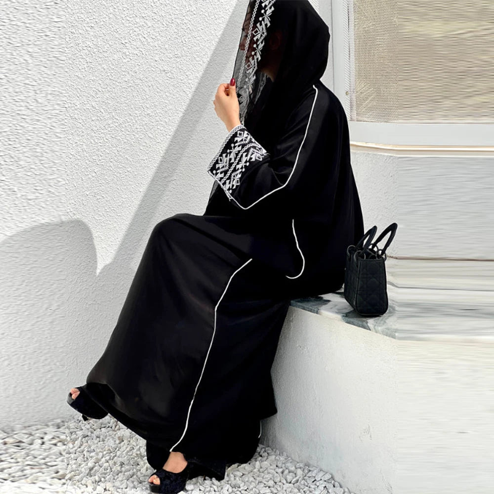 M&T Wear - Modern Style Muslim Abaya Maxi Dress