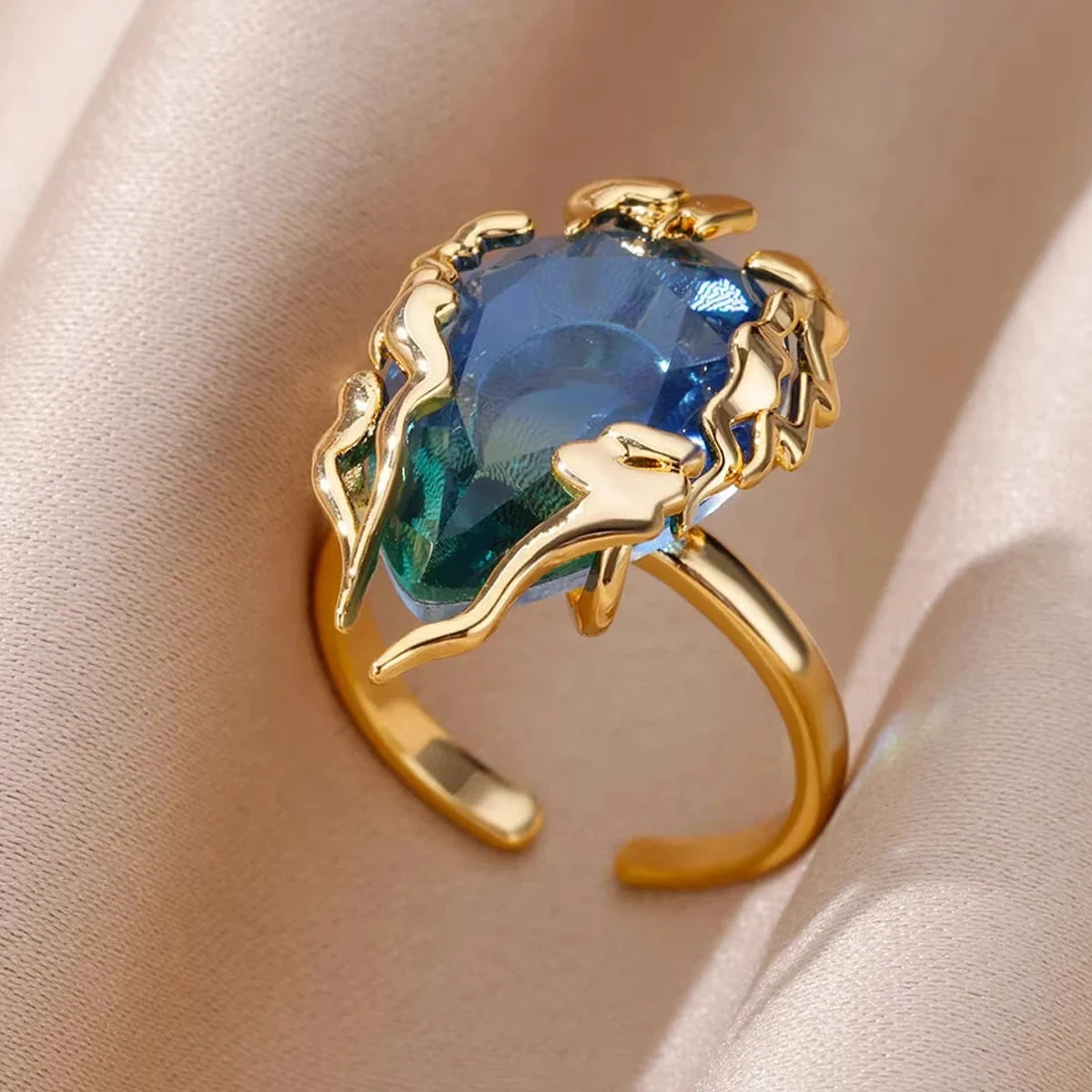 M&T Wear – Water Drop Adjustable Ring for Women