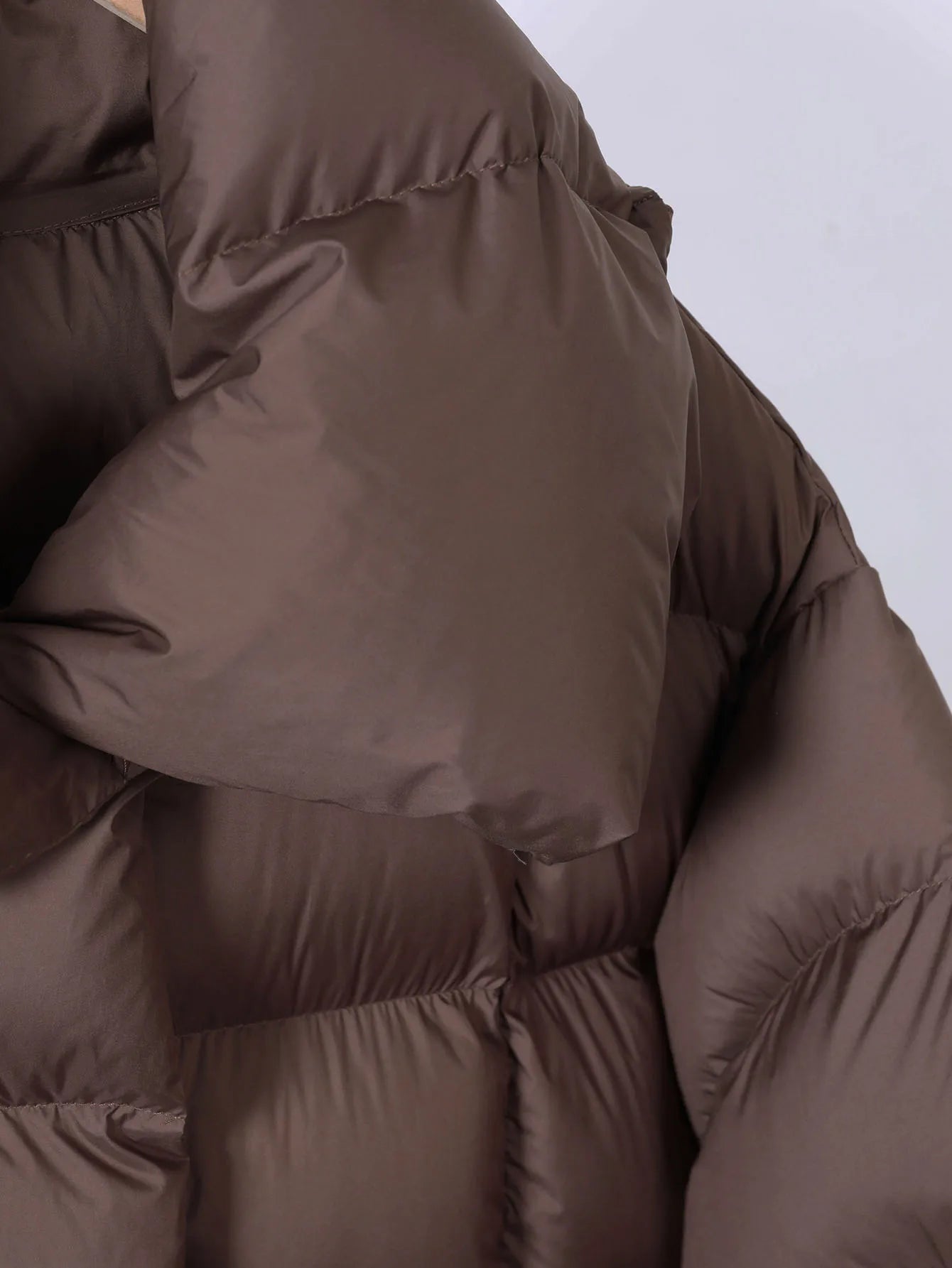 M&T Wear - The Ultimate Luxury Knee-Length White Down Puffer Coat