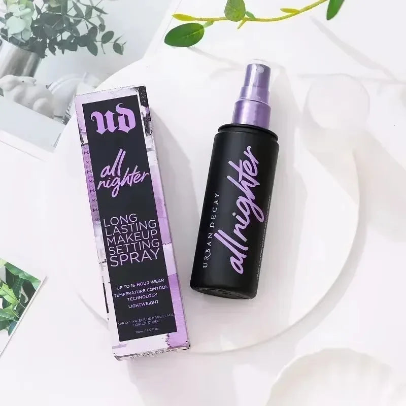 Make-up Setting Spray Quickly Forms A Film, Long-lasting Makeup, Oil Control, Sweat-proof And Smudge-proof Classic Version 118ML