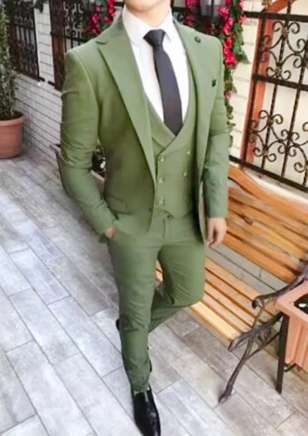 M&T Wear Men’s 3-Piece Solid Suit Set – Peak Lapel Single-Breasted Formal Ensemble