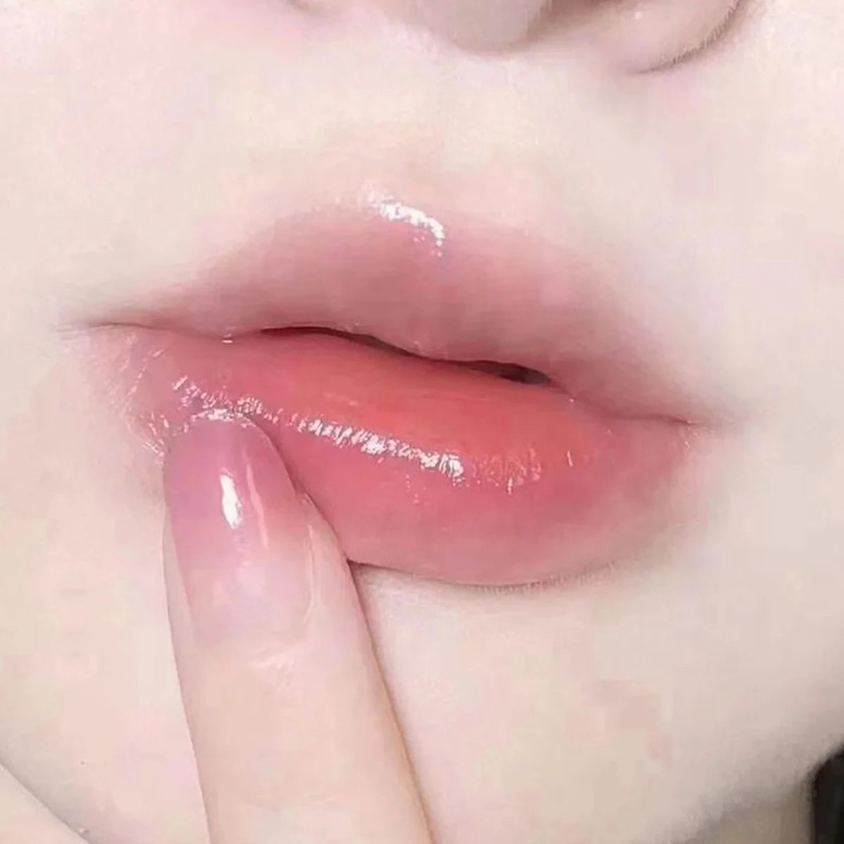 M&T Wear – MAFFICK Lip Plump Serum (1.5g)