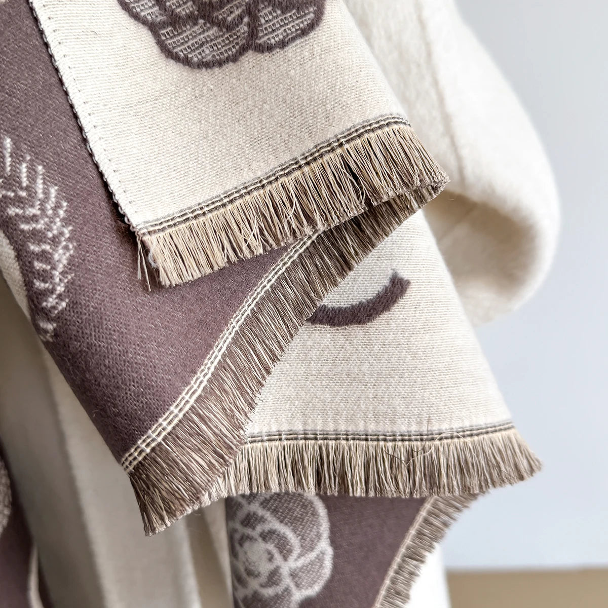 M&T Wear - Luxury Designer Brand Winter Blanket Scarf Shawls for Women Warm Pashmina Cashmere Exquisite Floral Print Large Wrap Long Foular