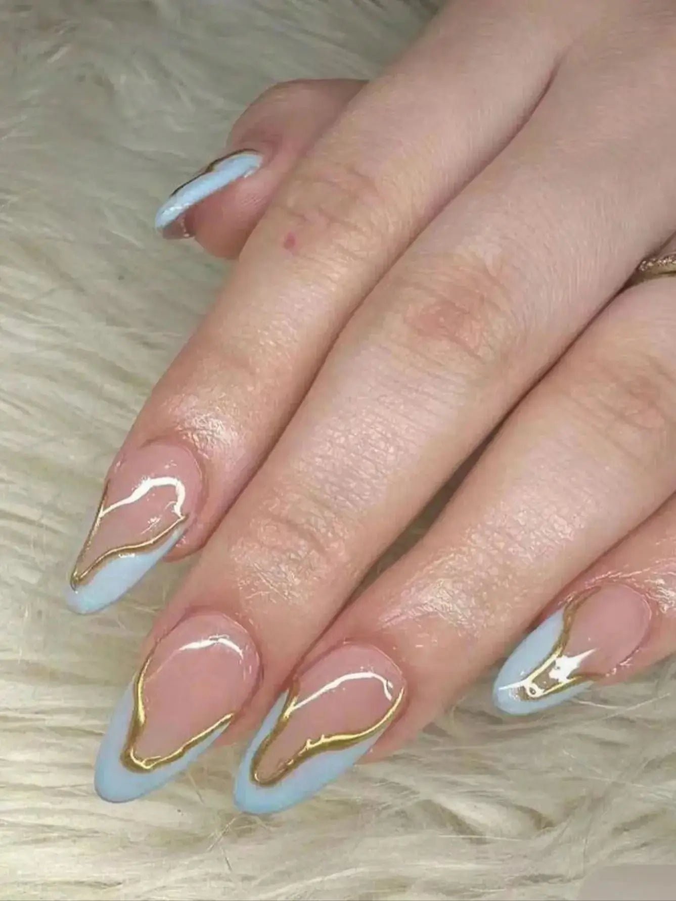 M&T Wear – 10PCS Handmade Fake Nails | Blue French Tips with Golden Accents