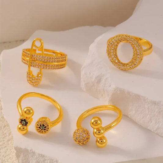 M&T Wear – Elegant Gold & Silver Zircon Cocktail Ring for Women