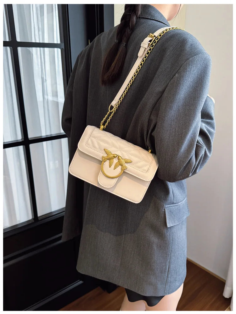 M&T Wear - Women’s Retro Single-Shoulder Crossbody Bag