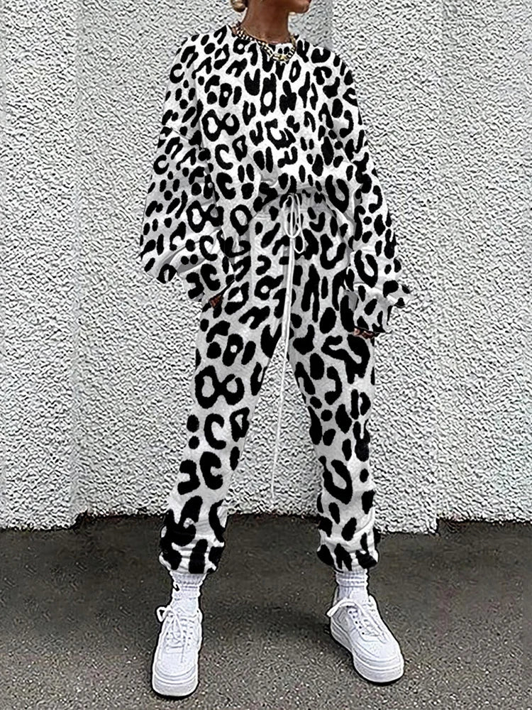 M&T Wear - Women Tracksuit Hipster Street Style Colorful Leopard Printed Casual Full Sleeve O Neck Sweatshirt + Drawstring Pants Two-pieces