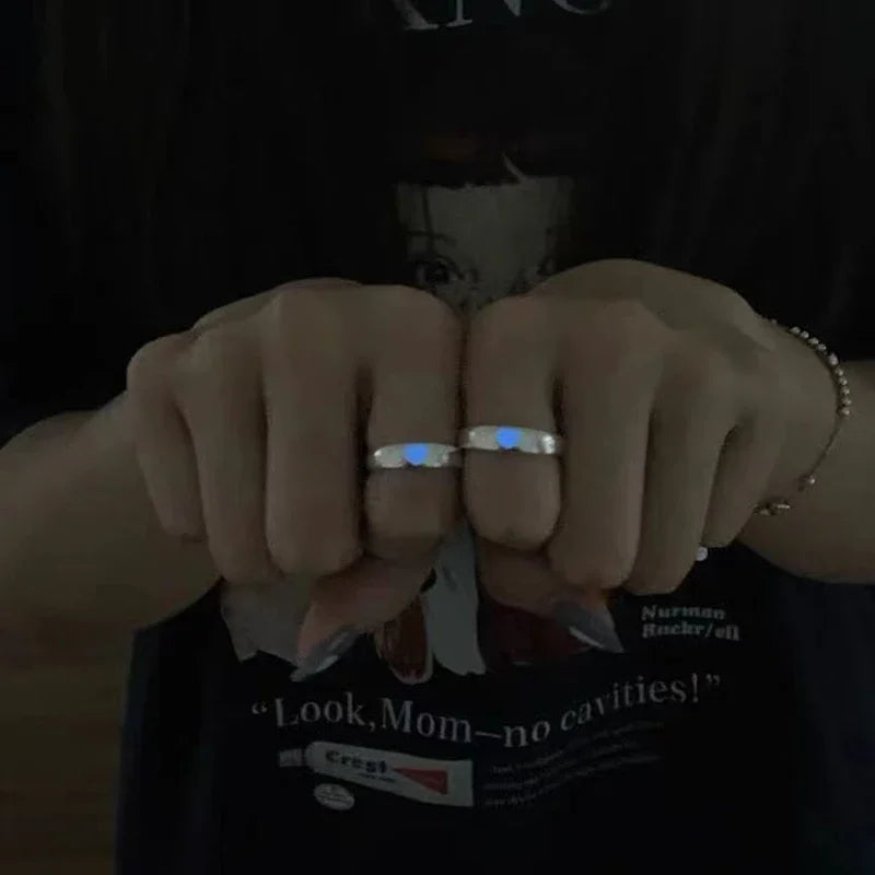 M&T Wear – Blue & Pink Luminous Couple Heart Ring Set