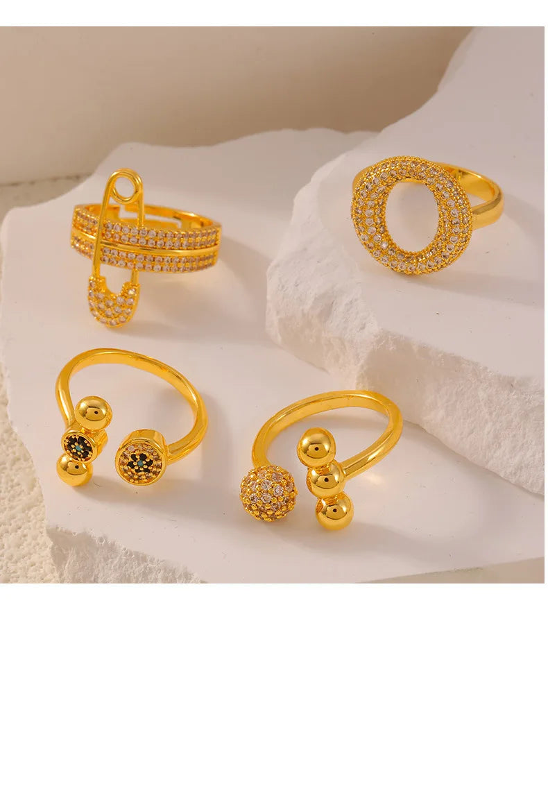 M&T Wear – Elegant Gold & Silver Zircon Cocktail Ring for Women