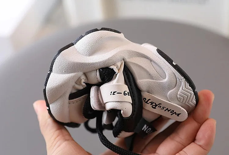 M&T Wear - Kids' Athletic Shoes Children's Sneakers Active Footwear for Kids Comfortable Sports Shoes Stylish Boy's Trainers