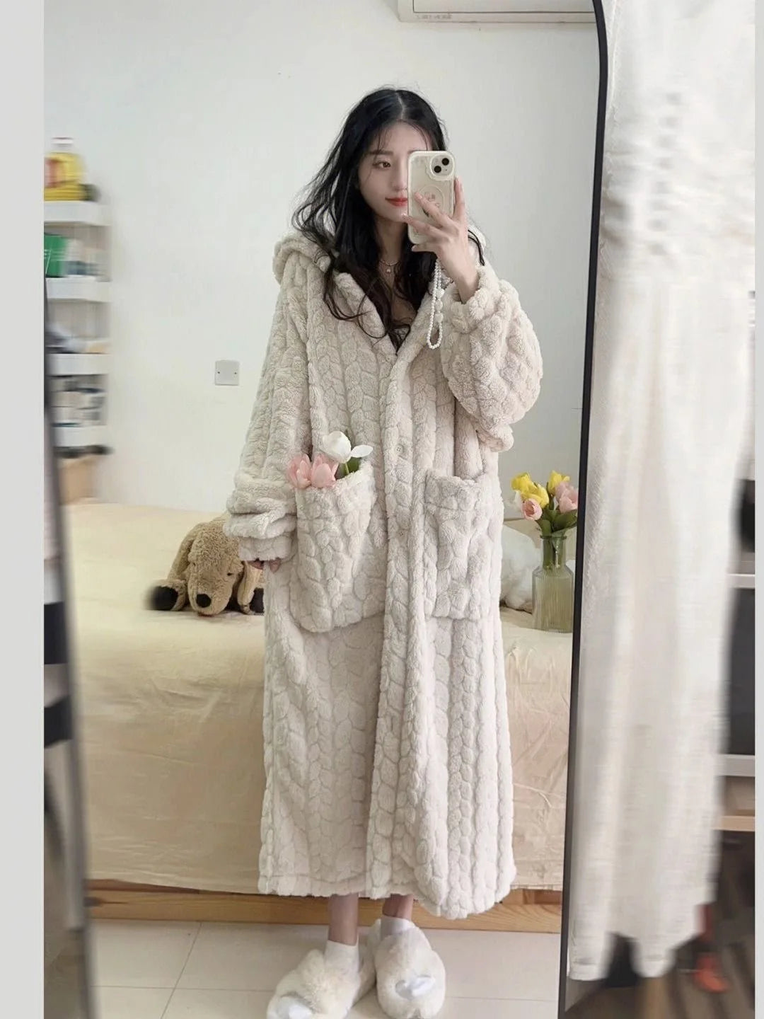 M&T Wear - Korean-Style Coral Fleece Flannel Robe