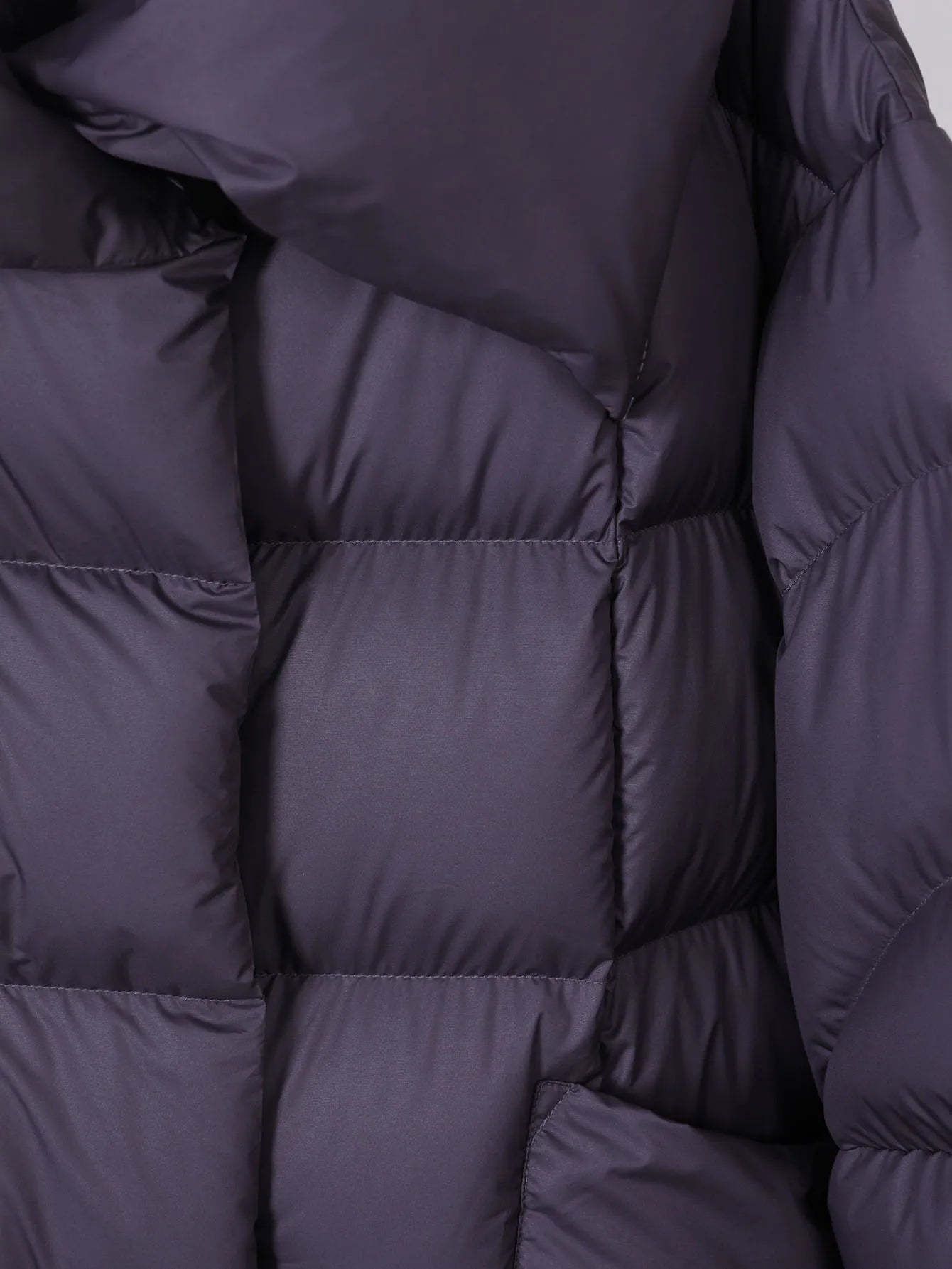 M&T Wear - The Ultimate Luxury Knee-Length White Down Puffer Coat