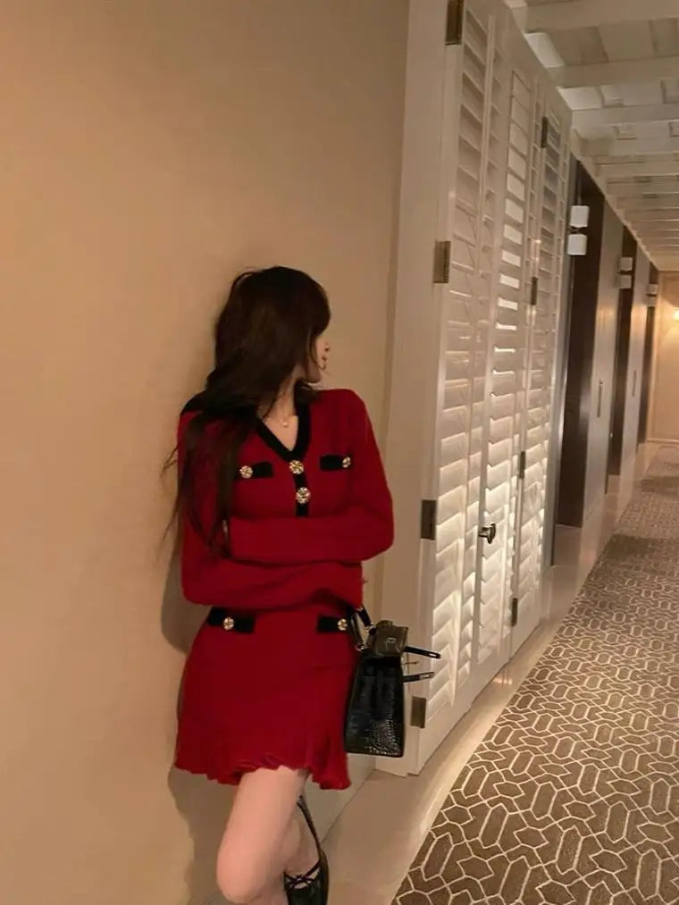 M&T Wear - Elegant V-Neck Slim Fit Knit Mini Dress