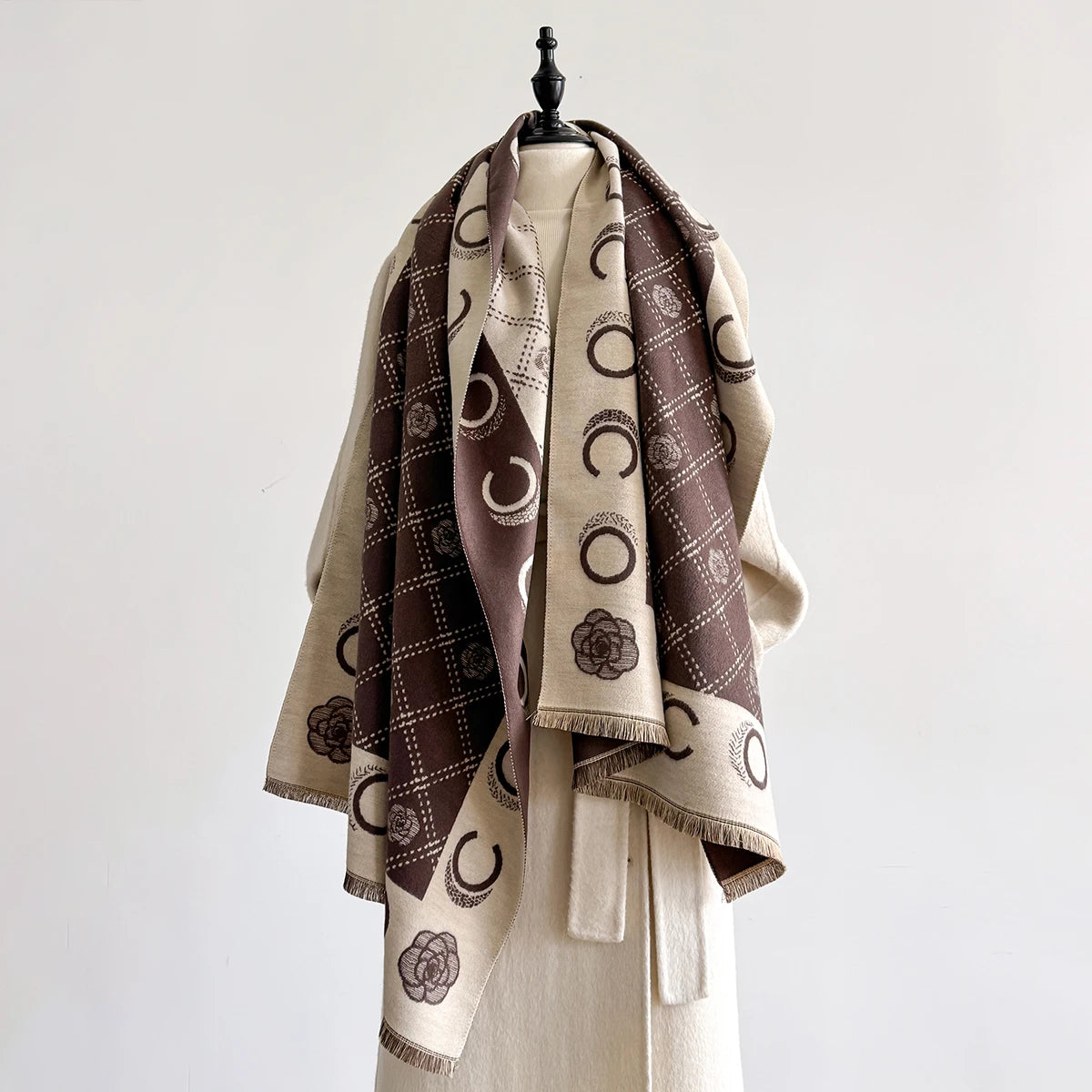 M&T Wear - Luxury Designer Brand Winter Blanket Scarf Shawls for Women Warm Pashmina Cashmere Exquisite Floral Print Large Wrap Long Foular