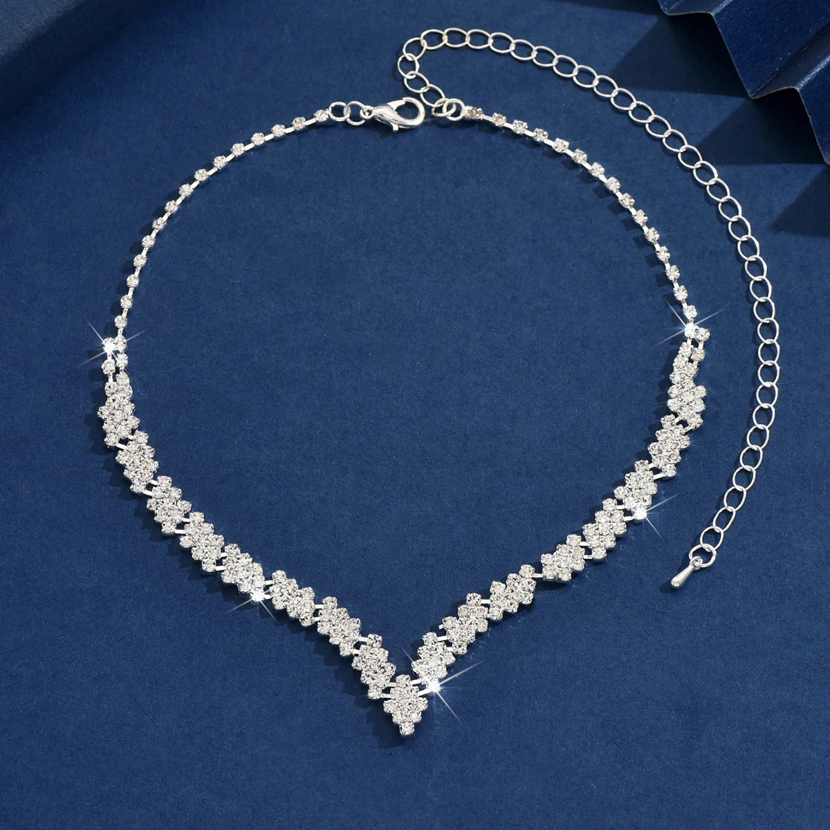 M&T Wear - Light Luxury Women's Necklace, Multi-Color Chain with Rhinestones