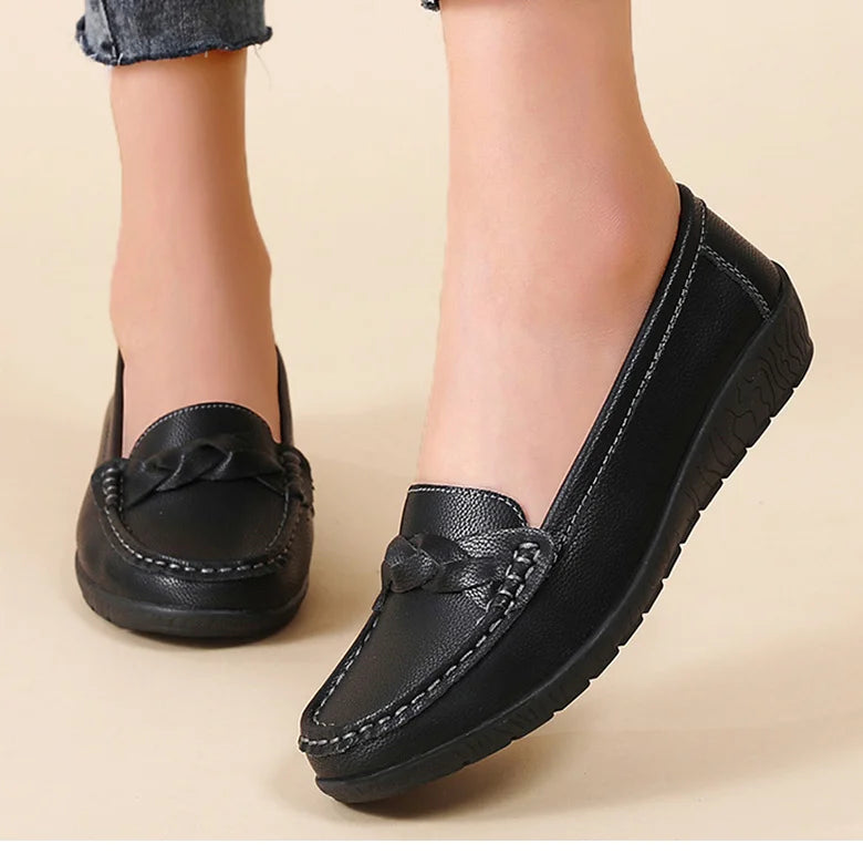 M&T Wear- New Soft Leather Flat Shoes Women's Loafers Flats Casual Shoes Women Footwear Female White Zapatos De Mujer
